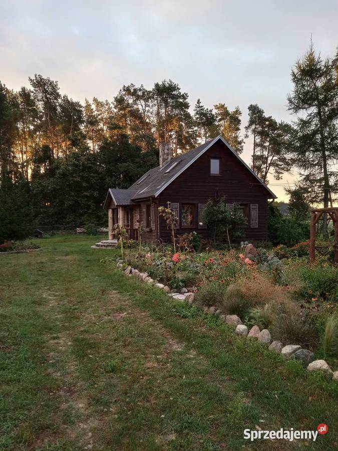Urocze siedlisko na sprzedaż wolnostojący Holonki