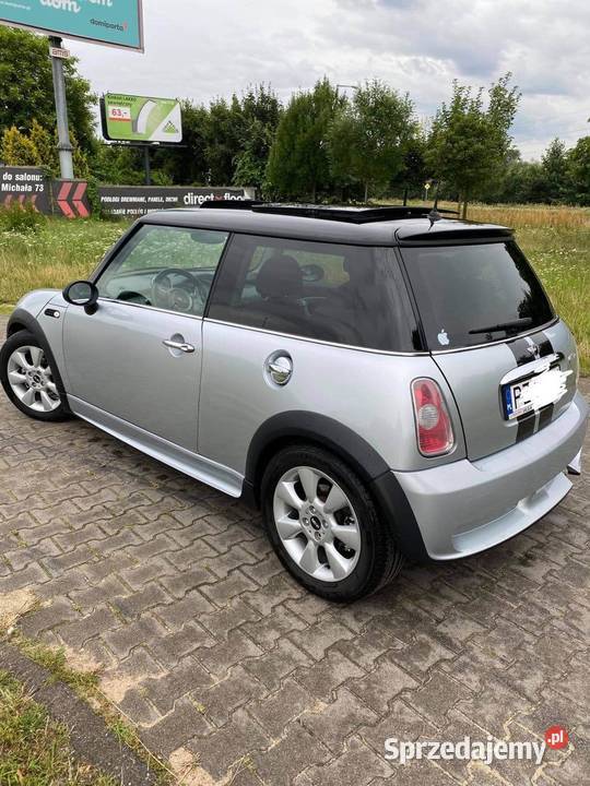 Mini cooper R52 2004 16 benzyna szklany dach Rok produkcji 2004 Luboń sprzedam