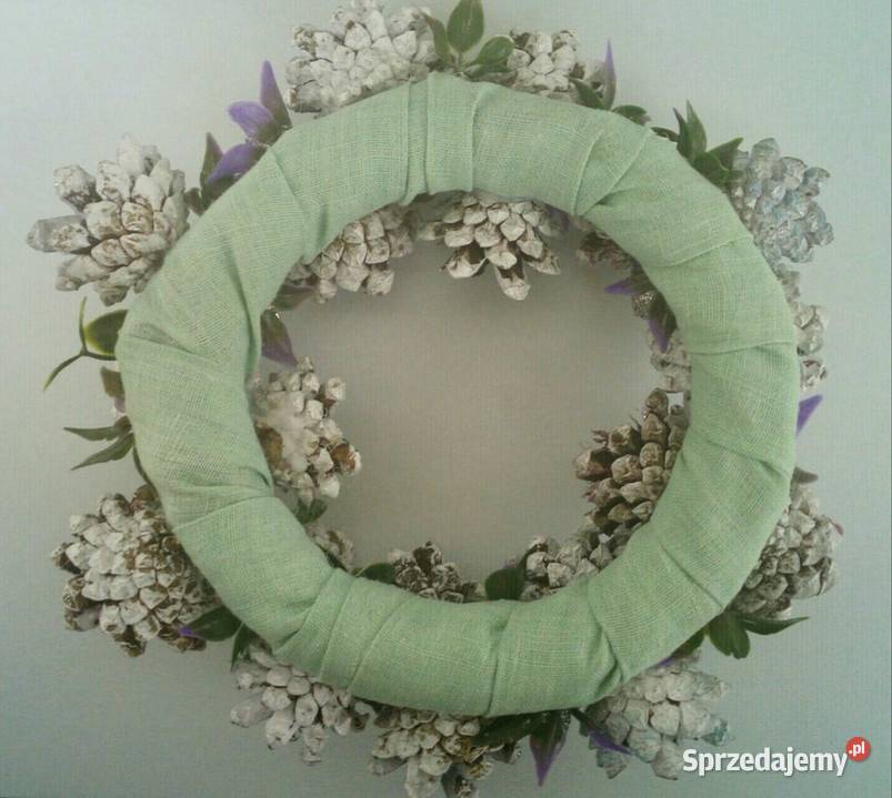 BOŻONARODZENIOWY WIANEK Z KWIATÓW SZYSZEK sprzedam