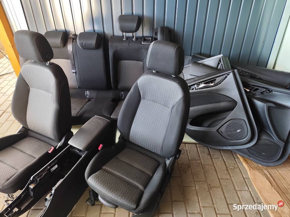 Siedzenia Insignia B kombi części Orchowo