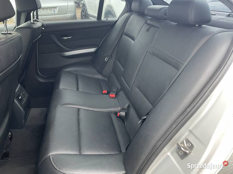 BMW Srie 3 325d Pack M Sport 197 AJ181 Przemyśl