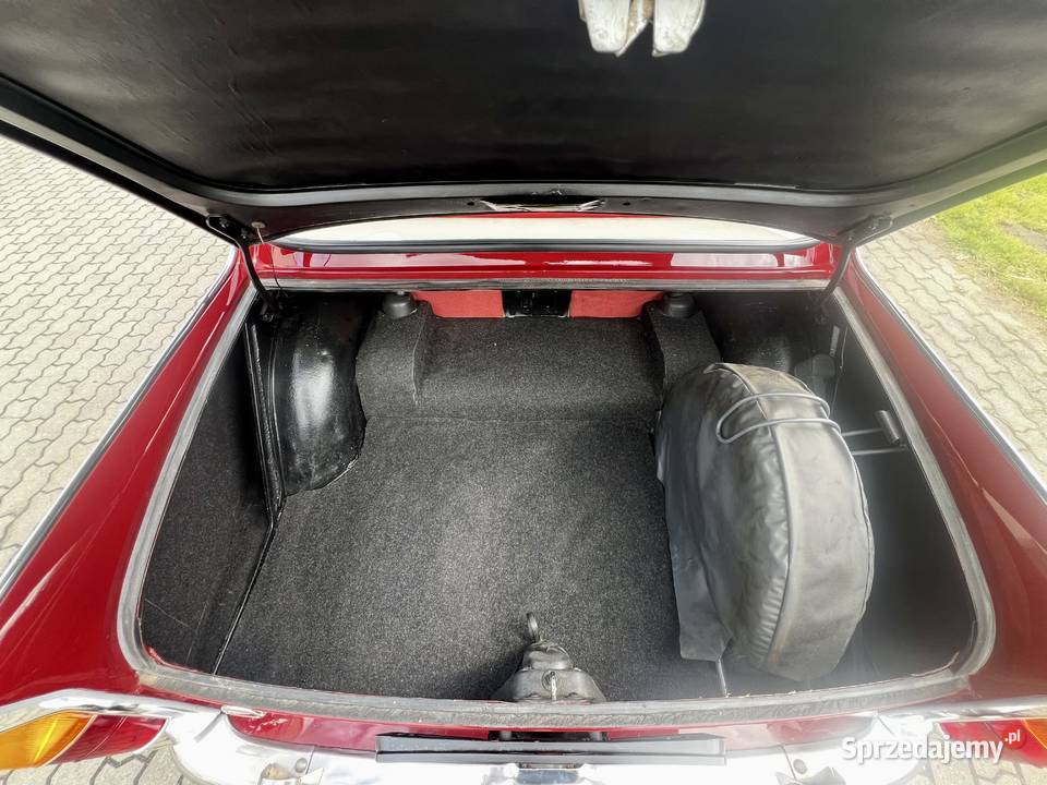Peugeot 404 w stanie nowa tapicerka nowy lakier Zgierz