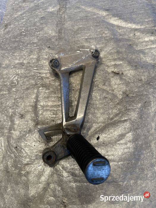 Honda CBR 125R Set Podnóżek Pasażera M617 Poznań