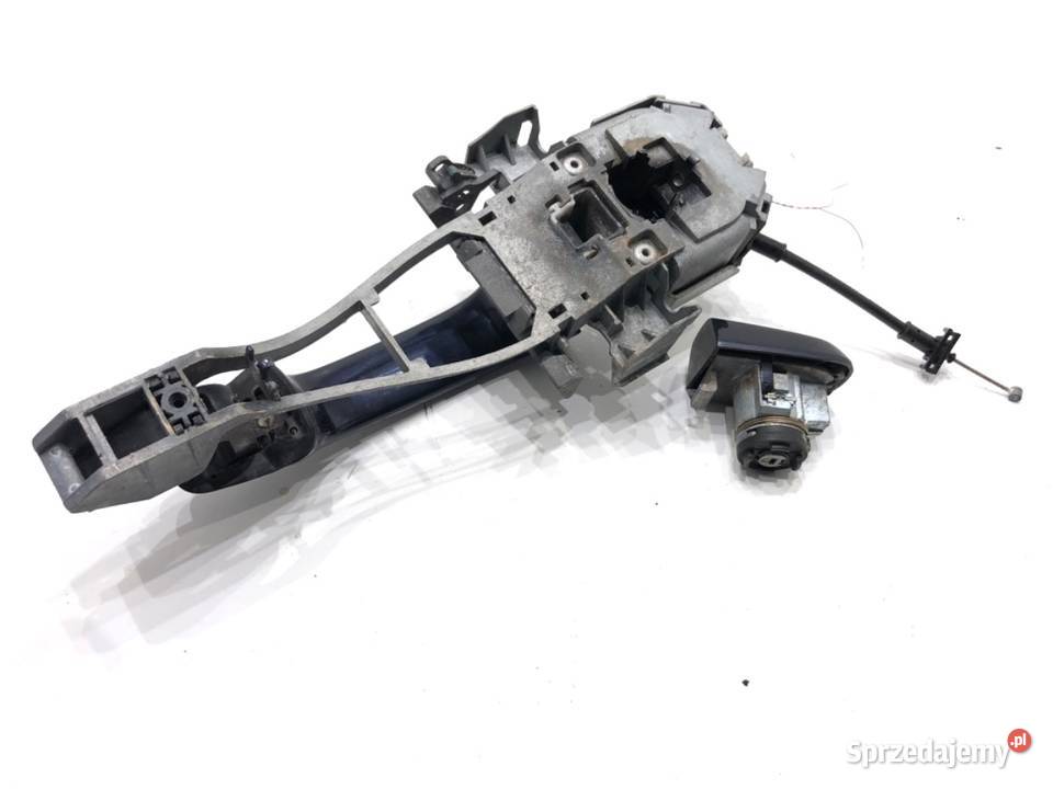 KLAMKA ZEWNĘTRZNA LEWY PRZÓD VOLVO V70 III Kombi osobowe Klamki sprzedam