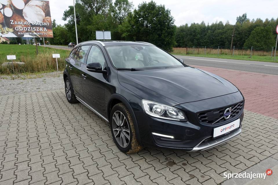 VOLVO V60 CROSS COUNTRY SKÓRA AUTOMAT FULL komputer pokładowy Buczkowice sprzedam