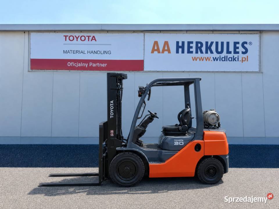Spalinowy wózek widłowy LPG Toyota Tonero Katowice