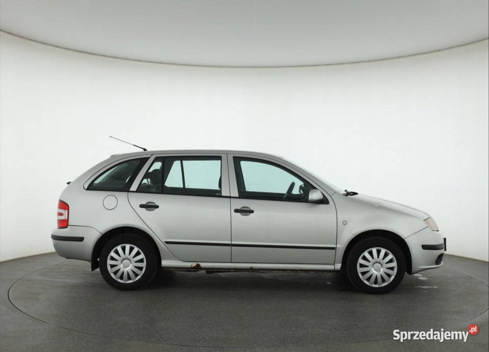 Skoda Fabia 14 16V isofix Piaseczno