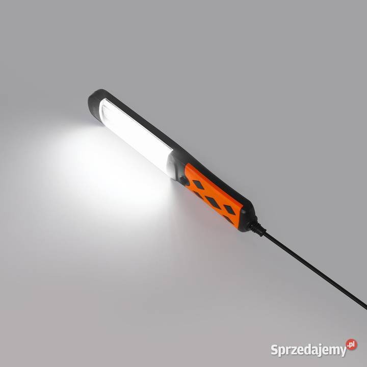 LATARKA WARSZTATOWA 100 DIOD LED 20W 230V DŁUGI Chmielnik sprzedam
