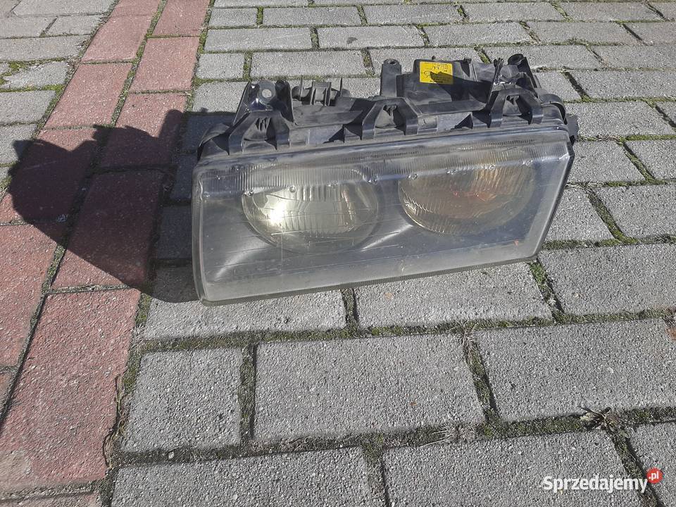 Lampa lewa BMW e36 uszkodzona Sosnowiec
