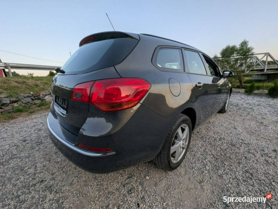 Opel Astra Sports Tourer J 20092019 177000km