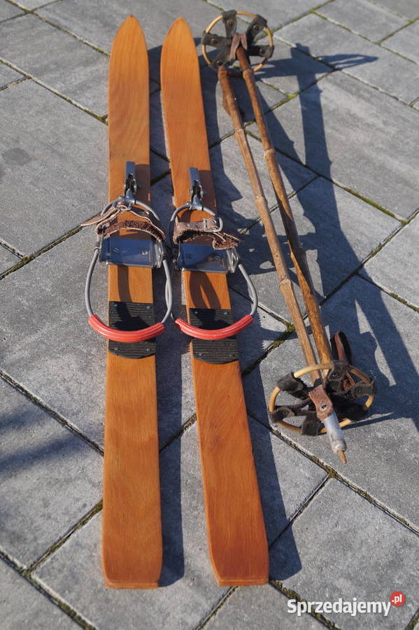 Stare drewniane narty dziecięce 100 kijki sprzedam