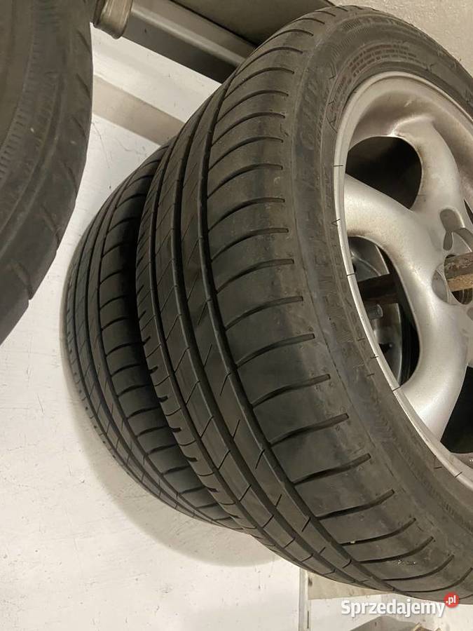 Komplet felg do Mazdy Mx5 z ładnymi oponami łódzkie