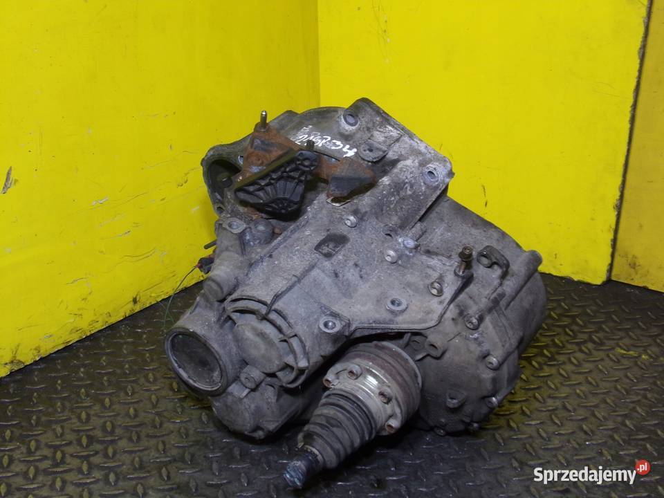 SKODA YETI 18 TSI 13r 160 skrzynia biegow 6 4x4 Suków