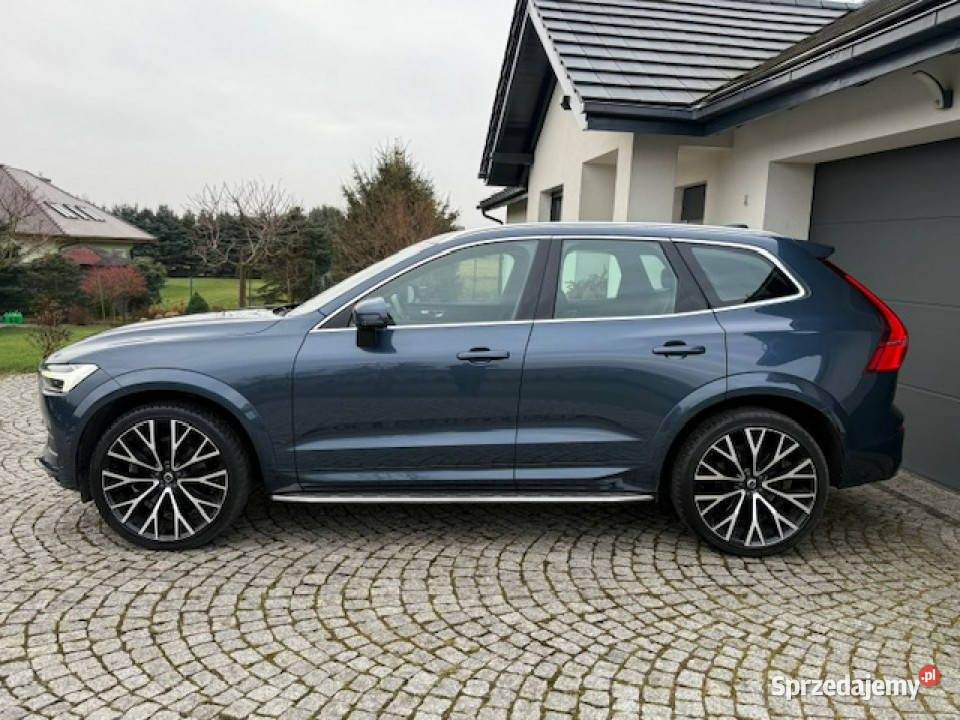 Volvo XC 60 B5 BENZYNA BUSINESS KAMERY 360 BLISY 250KM Kamienna Góra