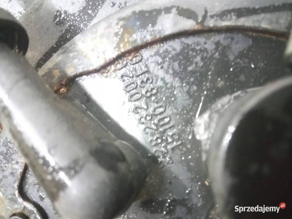 ZBIORNIK PALIWA BAK 13 B POMPA 1510083E00 Suzuki sprzedam