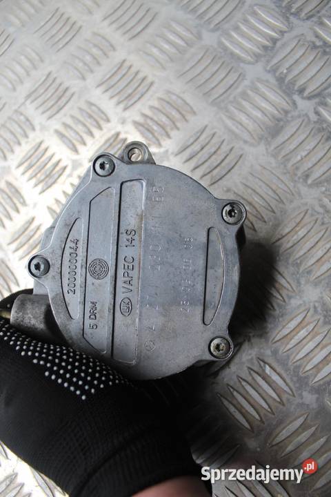 POMPA VACU VACUM MERCEDES W203 18 K A2712301165