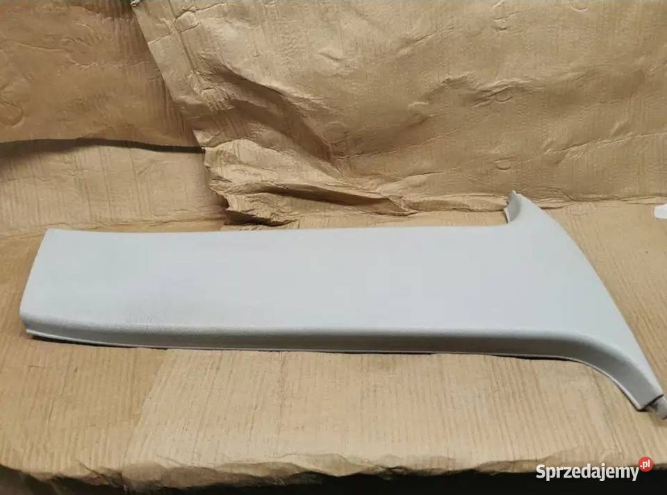 Osłona słupka środkowego BMW E34 prawa Pozostałe Żory