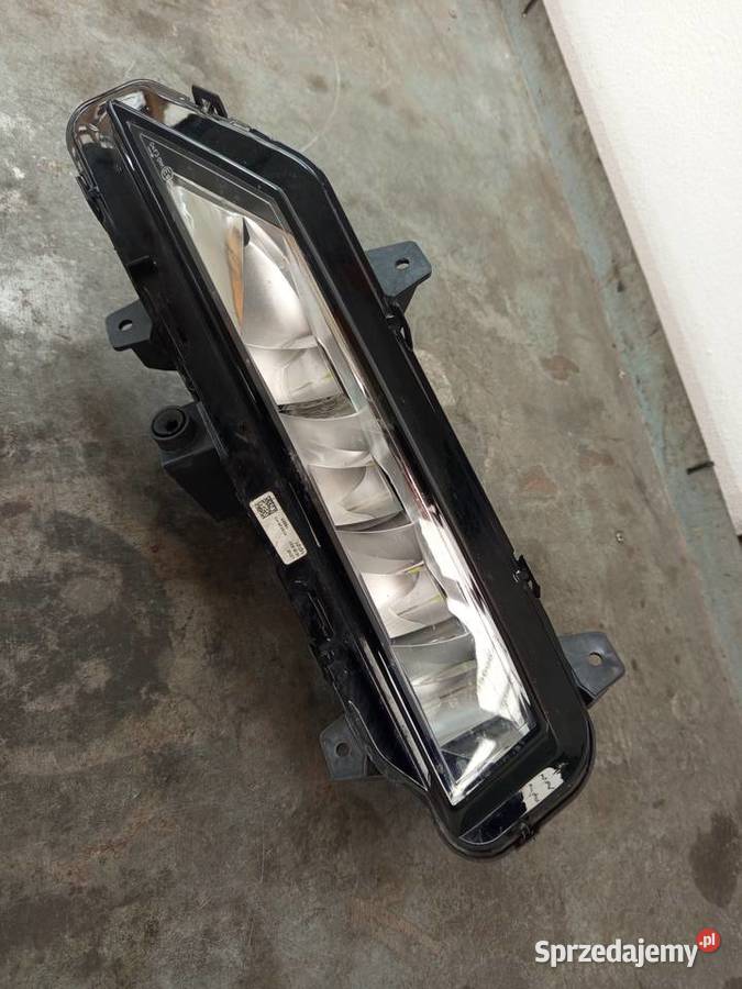 Halogen lewy octavia i vrs LED 2020 orginalny Rzeszów sprzedam