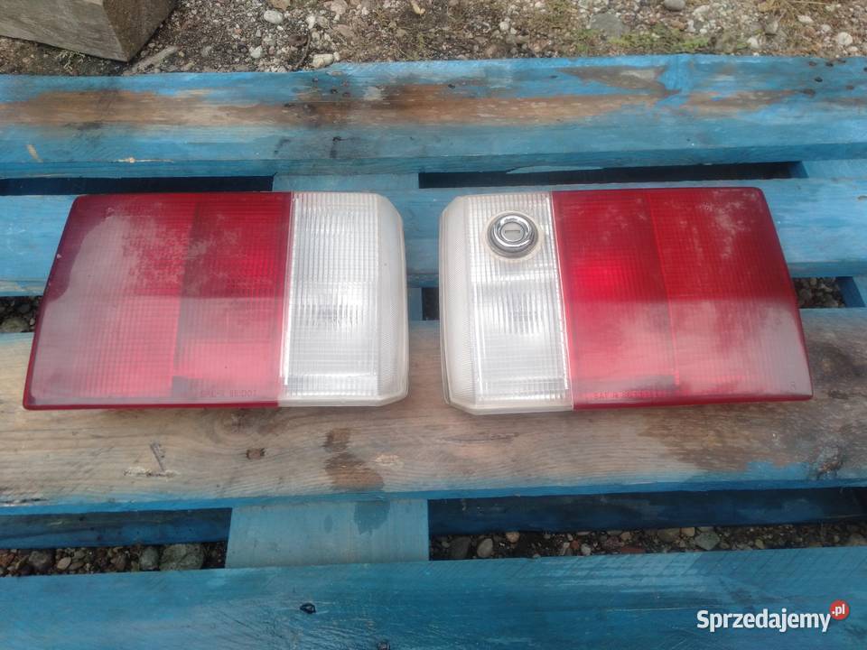 Audi B3 80 Lampa Tył Prawa Lewa Wewnętrzna osobowe Biskupiec