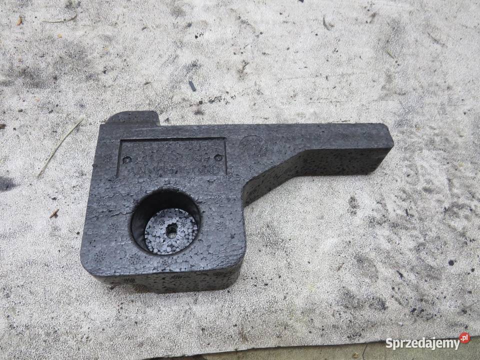 STYROPIAN BAGAŻNIKA AUDI Q5 8R0857177 Pozostałe
