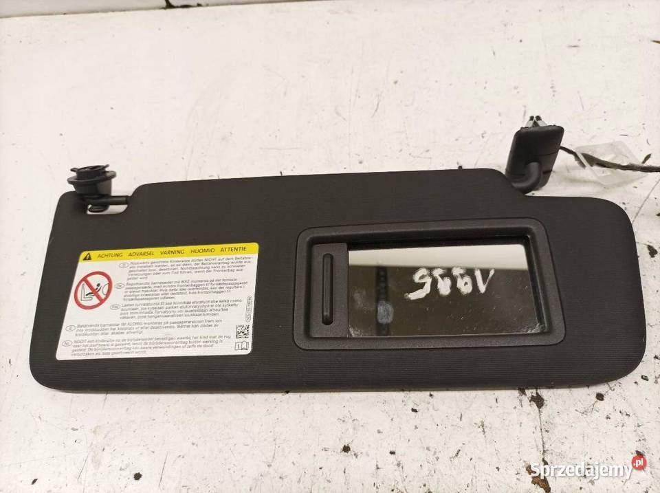 DASZKI PRZECIWSŁONECZNE PRAWY GTI CZARNY VW