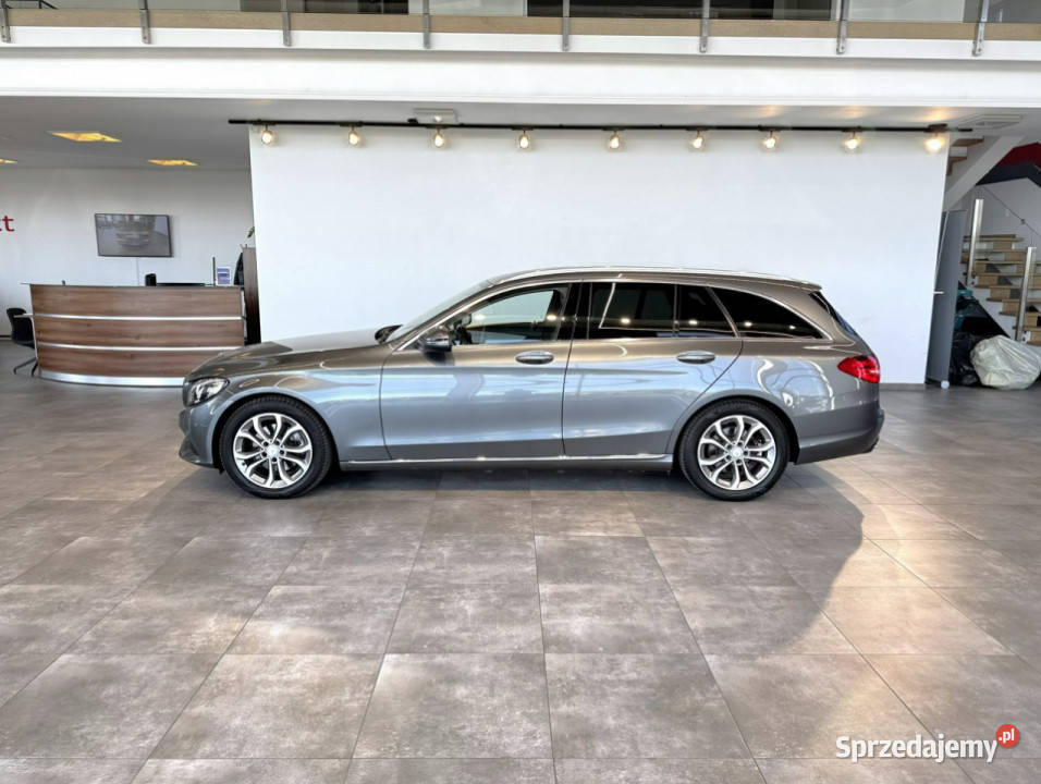 Mercedes C 200 T 20 184 automat 2016 r salon Myślenice