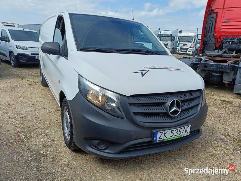MERCEDESBENZ VITO 114 2018 214300 ccm 136 Warszawa