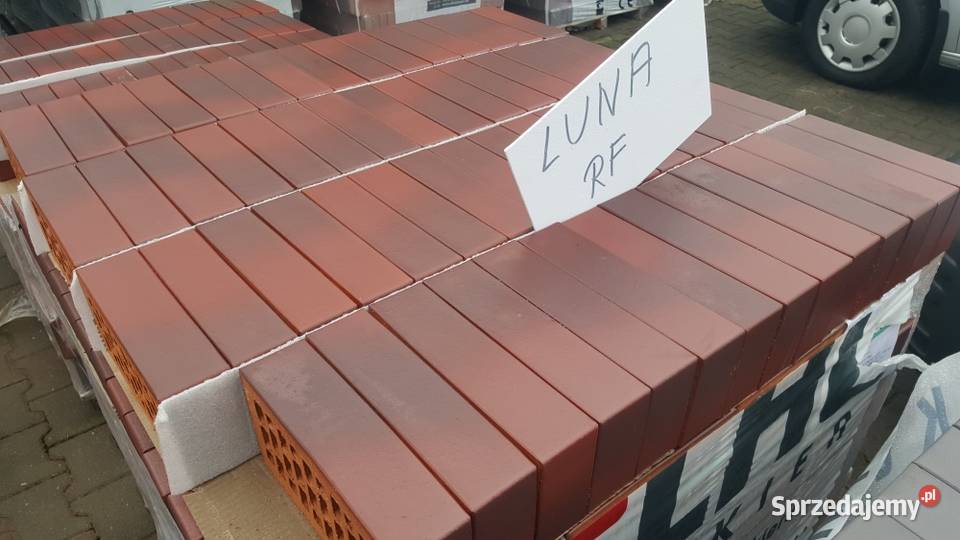 Cegła klinkierowa czerwona wiśniowa cieniowana wielkopolskie Baranowo