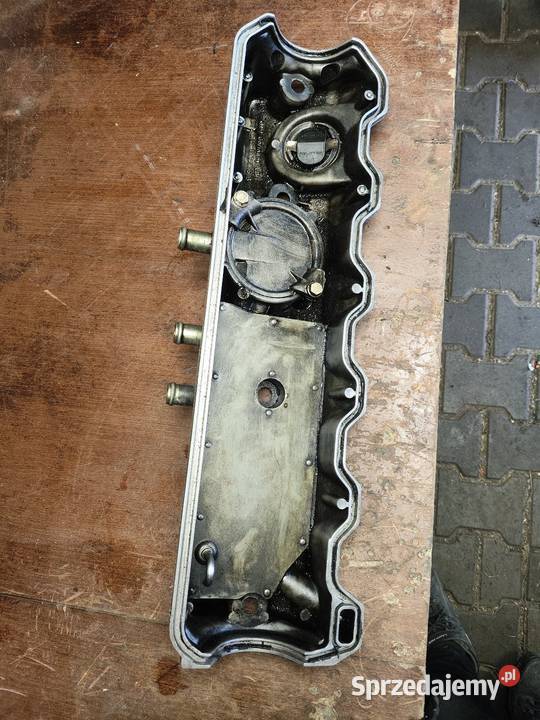 Pokrywa zaworów Audi c4 100 25 osobowe Wisznice