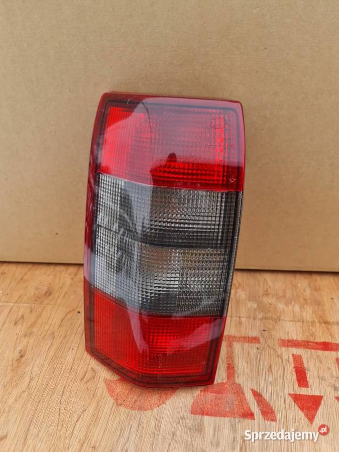 Lampa lewy tył opel omega b Caravan Żory sprzedam