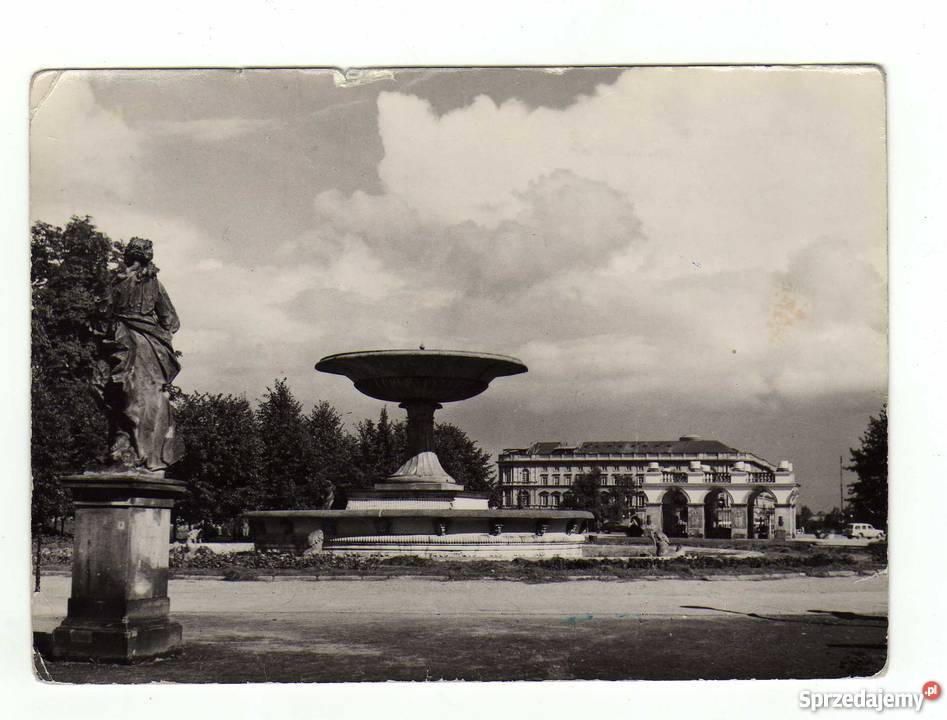 WARSZAWA OGRÓD SASKI POCZTÓWKA CZARNO BIAŁA Krynki