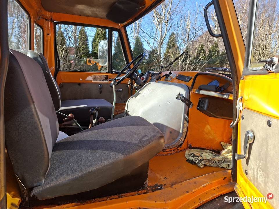 Mercedes Benz Daimler Unimog 421 21 przebiegu Polanów