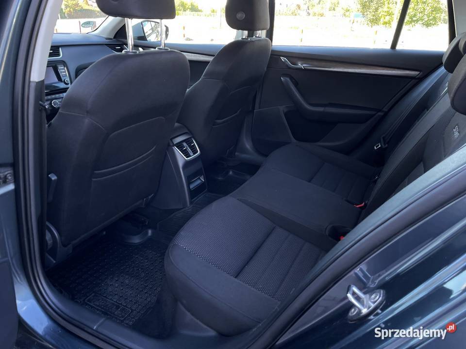 Skoda Octavia Scout 20 TDI 184 4x4 DSG wzorowy ASR (kontrola trakcji) Chodzież