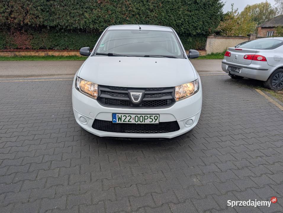 Dacia Sandero 12 Benzyna LPG 2013 176 000 manualna mazowieckie Góra Kalwaria