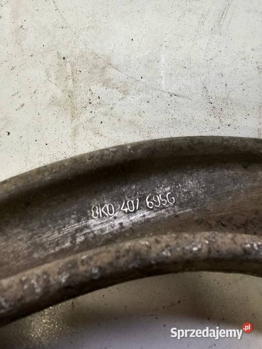 WAHACZ LEWY PRZÓD AUDI A4 B8 A5 Q5 A6 8K0407695G Przystajń sprzedam