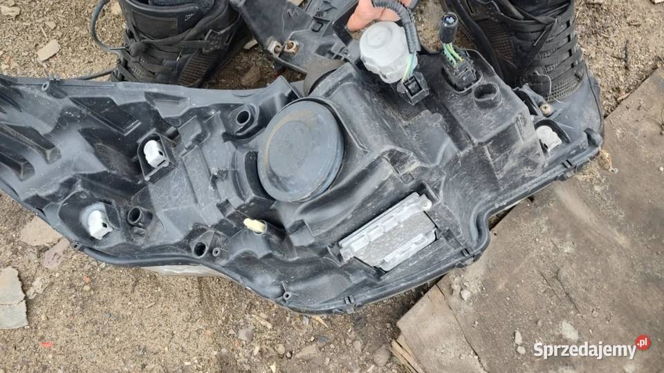 Reflektor lampa lewa prawa xenon Peugeot 508 eu Książ Wielkopolski sprzedam