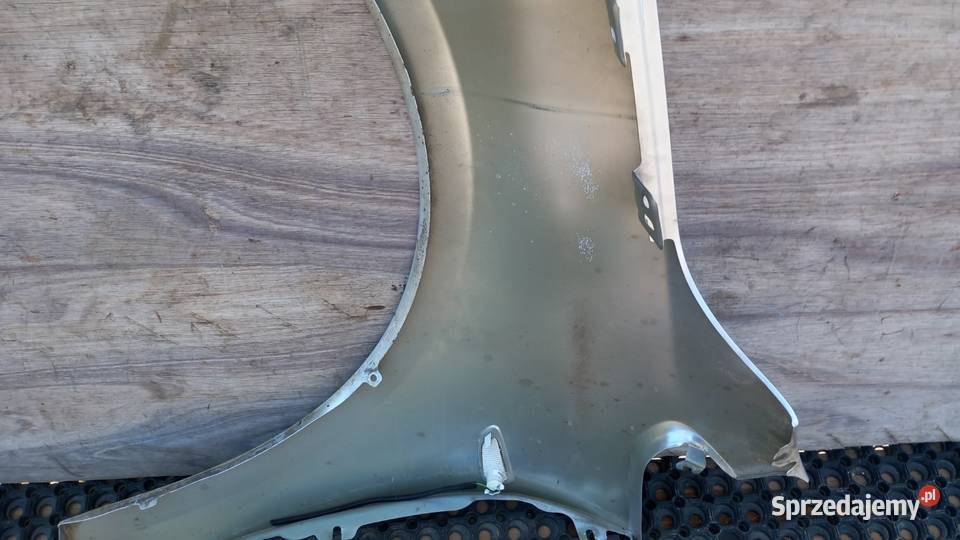 OPEL ASTRA J LIFT BŁOTNIK PRZÓD PRAWY Z157 osobowe Zbierkowo