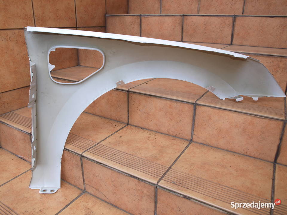 Skoda Octavia IV 4 Hybryda błotnik lewy przód Błotniki Kalisz sprzedam