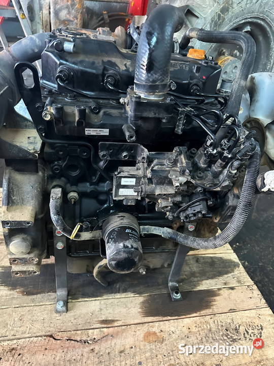 silnik 4cylindrowy Turbo YANMAR 4TNV84T Działoszyn