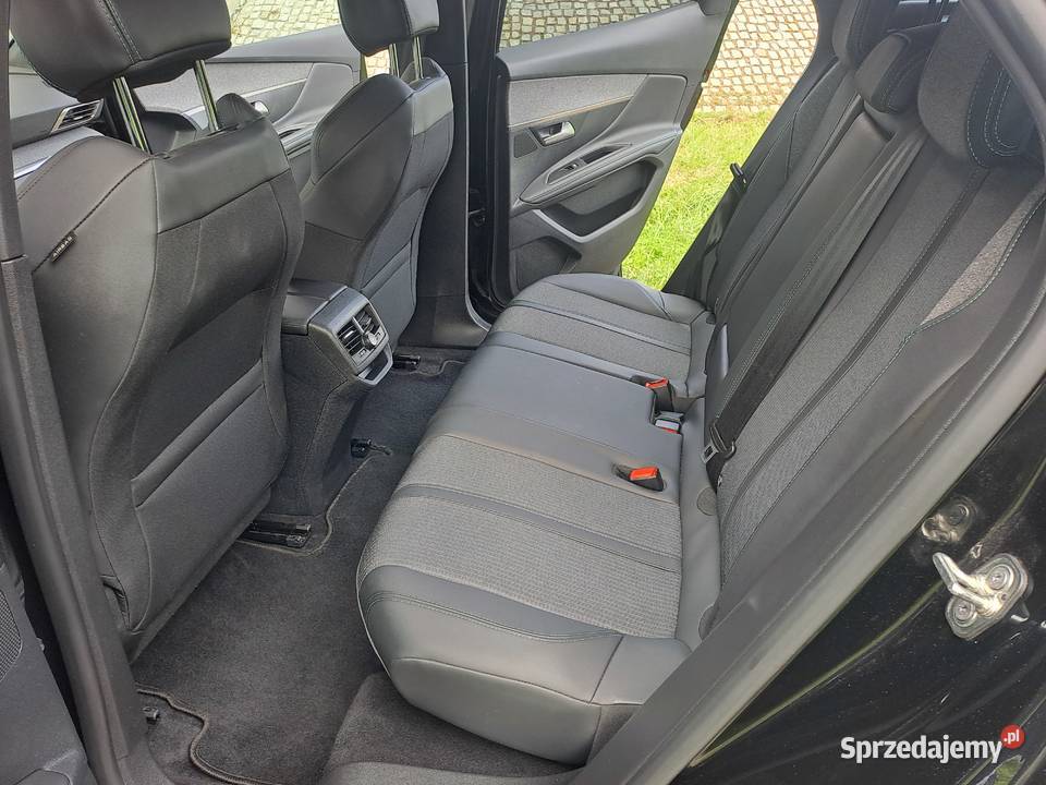 Peugeot 3008 12 Benzyna 2023 Nowy Rok produkcji 2023