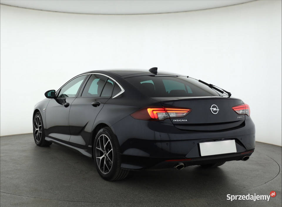 Opel Insignia 20 Turbo 4x4 kamera cofania Piaseczno