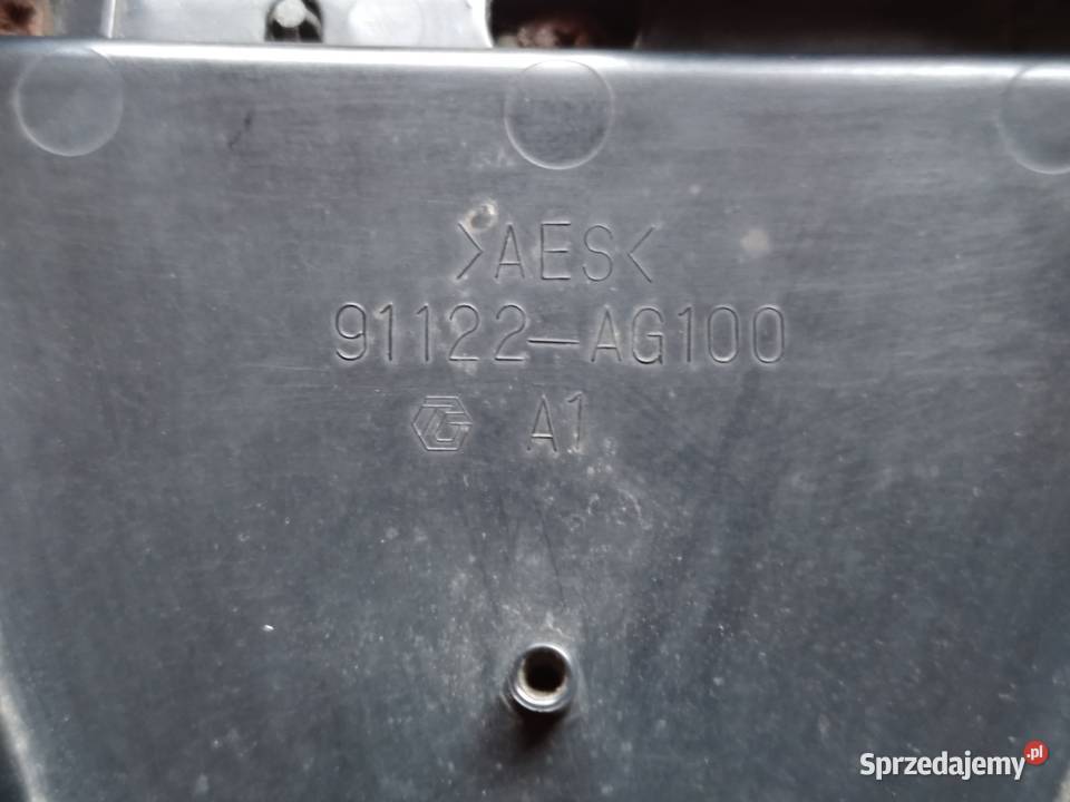 Atrapa grilla grill honeycomb Subaru legacy IV Skoczów