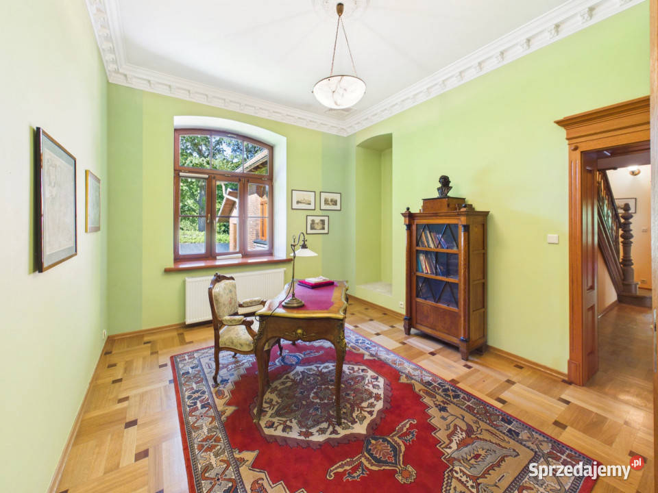 Dwór Książniczki z hektarowym parkiem balkon małopolskie
