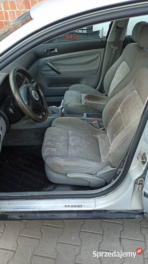 VW Passat B5 Kombi 19 TDI 115 Klima Hak Nowy Brzeziny sprzedam