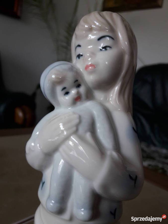 Porcelanowa figurka Sango Hiszpania Janów Lubelski