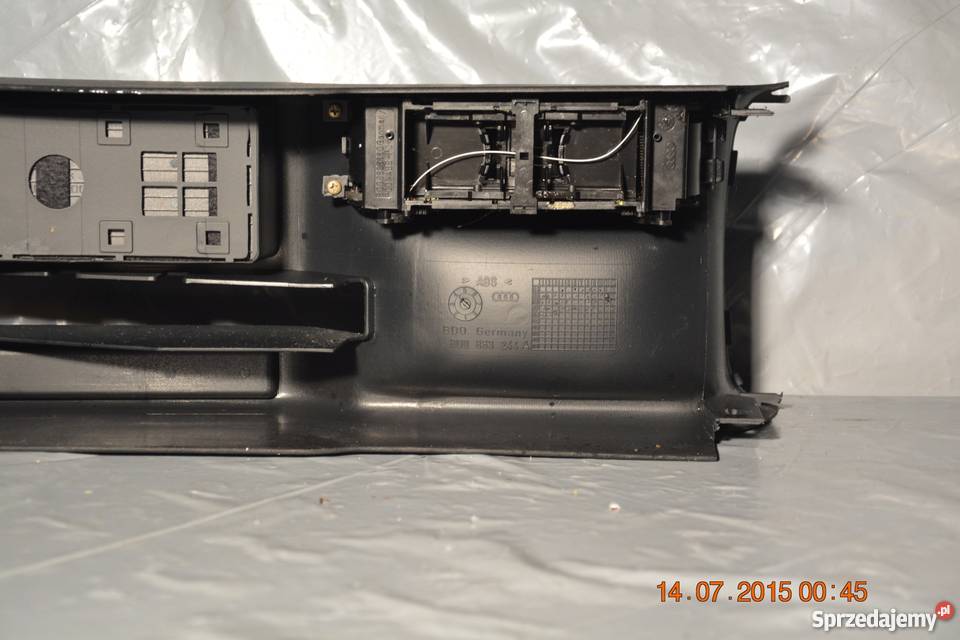 AUDI A4 B5 KONSOLA ŚRODKOWA TUNEL 8D0863244A Krosno Odrzańskie