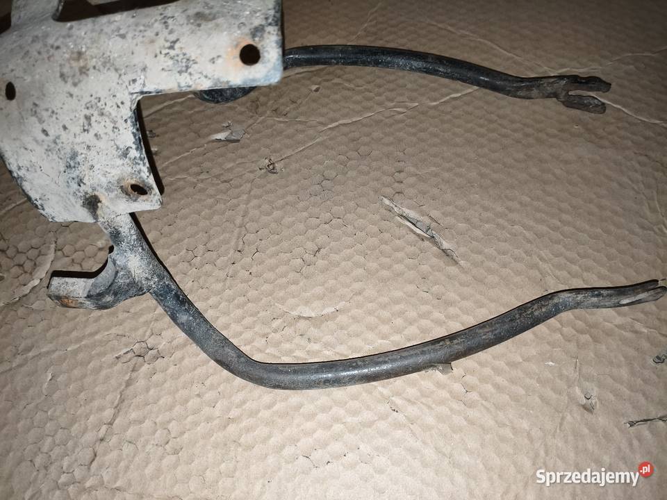 Uchwyt mocowanie tylnego błotnika K750 Leszno