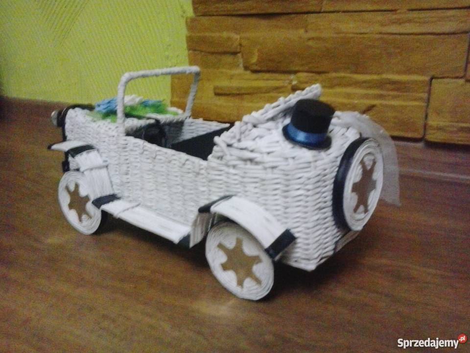 Pojazdy z papierowej wikliny Koronowo