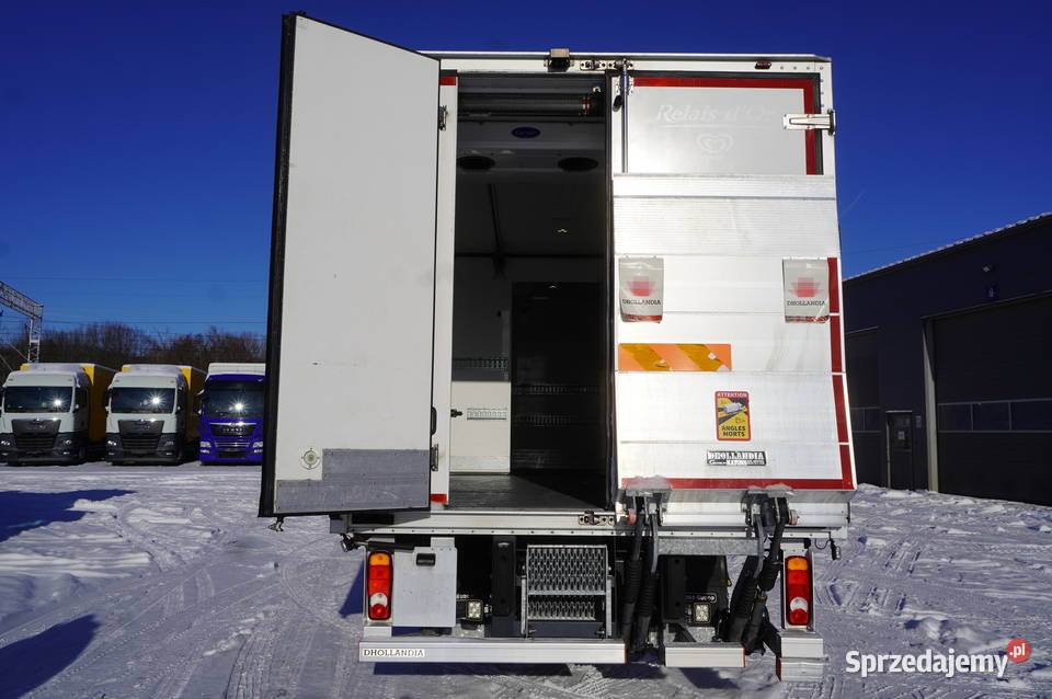 Renault D210 12T Chłodnia Bitemperatura 3 sztuki Rok produkcji 2021