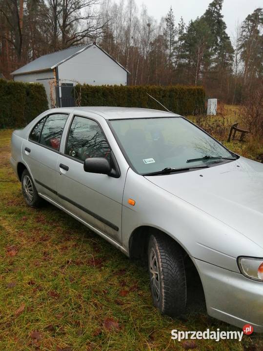 Nissan Almera